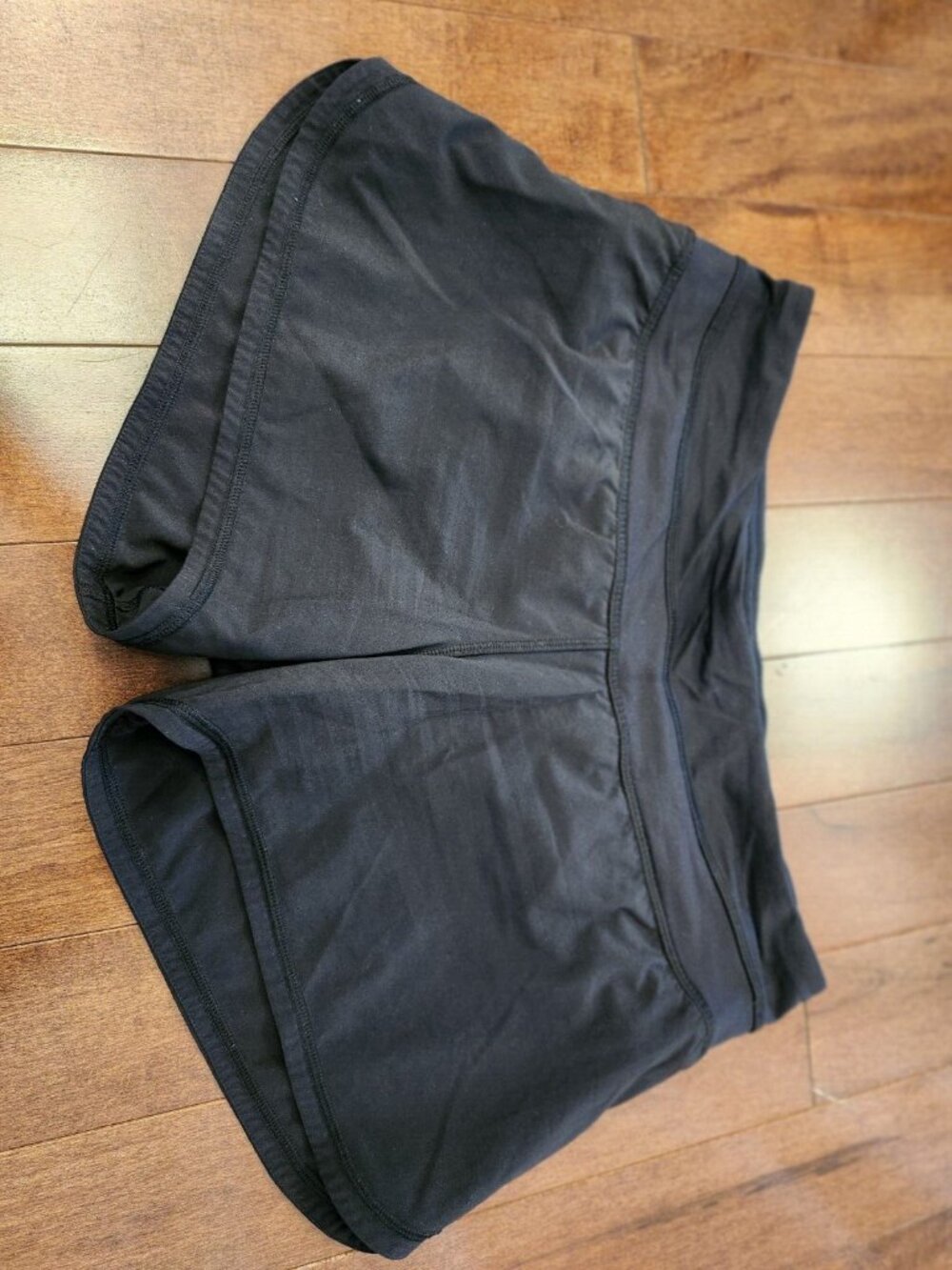Lululemon women's black shorts in size 6